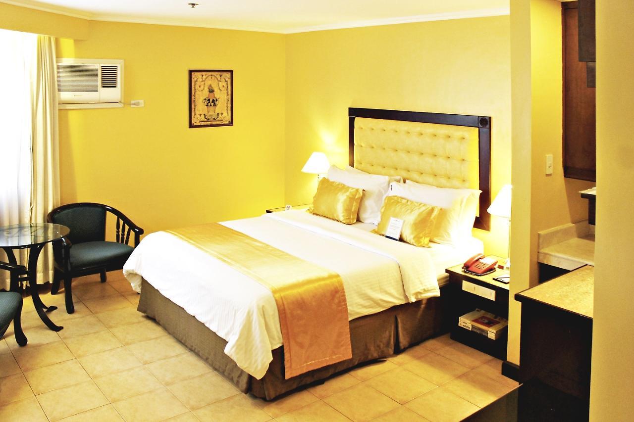 Royal Bellagio Hotel Makati City Dış mekan fotoğraf