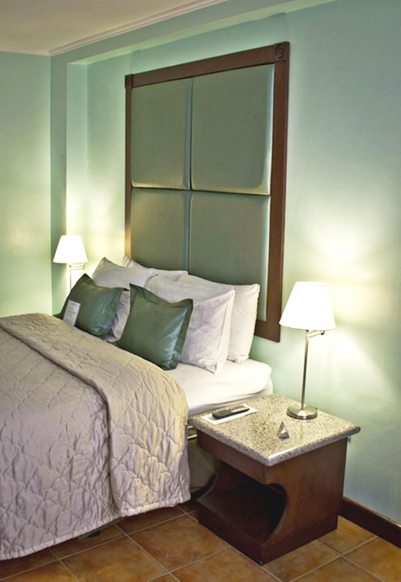 Royal Bellagio Hotel Makati City Dış mekan fotoğraf