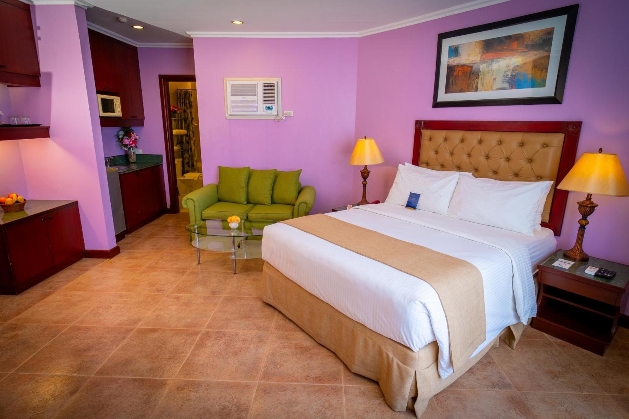 Royal Bellagio Hotel Makati City Dış mekan fotoğraf