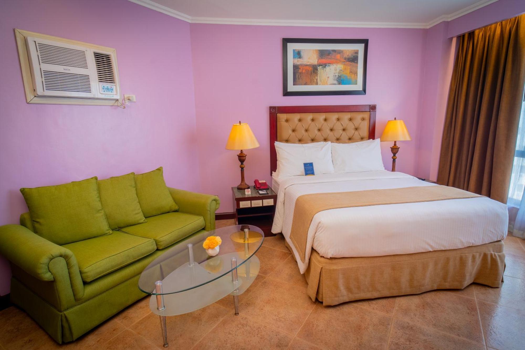 Royal Bellagio Hotel Makati City Dış mekan fotoğraf