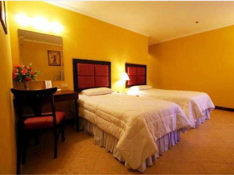 Royal Bellagio Hotel Makati City Dış mekan fotoğraf