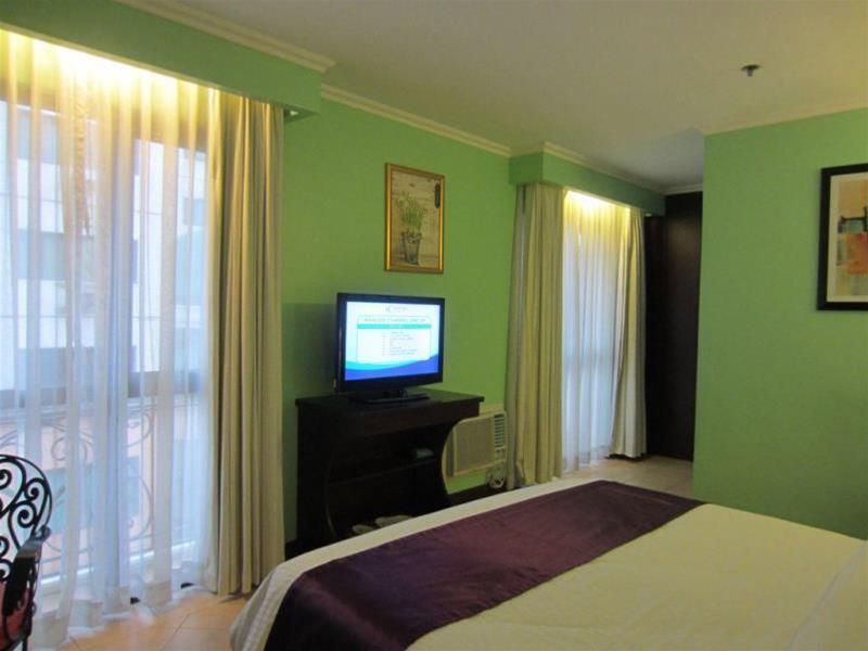 Royal Bellagio Hotel Makati City Dış mekan fotoğraf